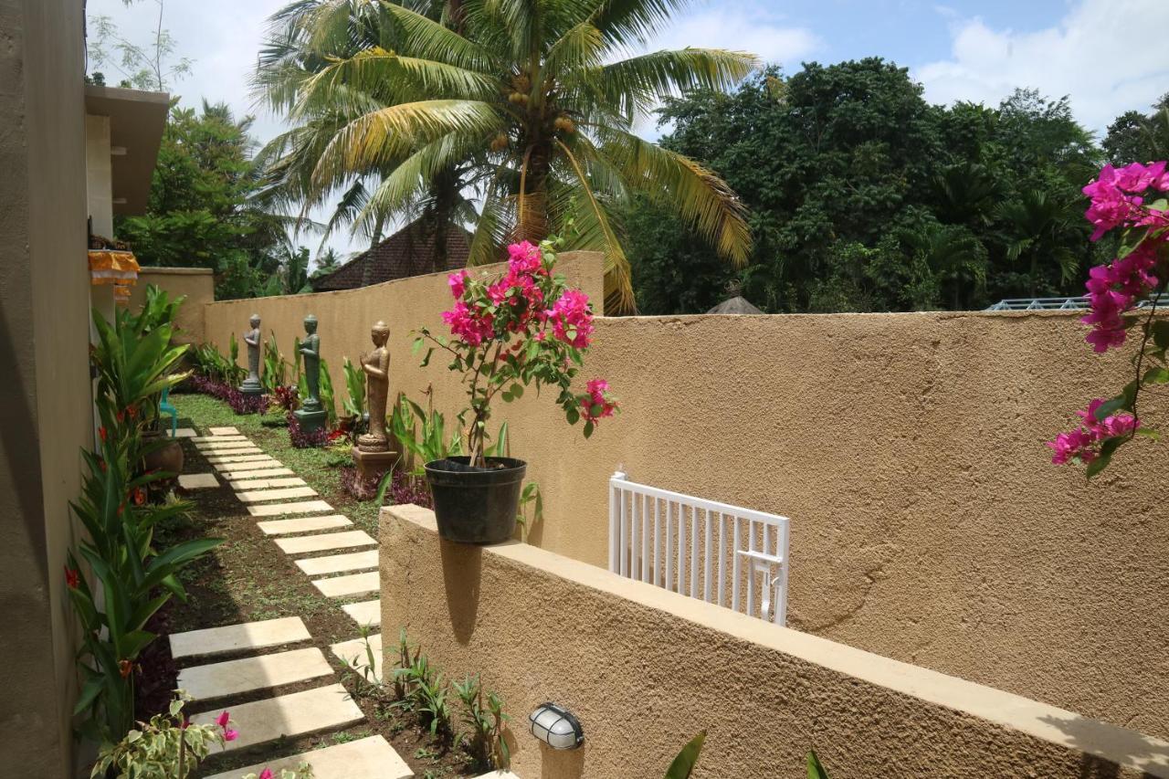 The Daryana Villa Ubud  Exterior photo